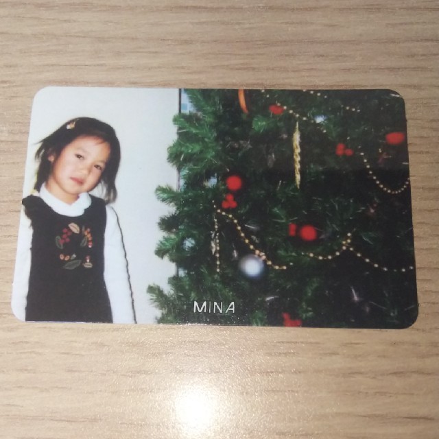 TWICE ミナちゃん 幼少期トレカの通販 by 風邪引きママ's shop｜ラクマ