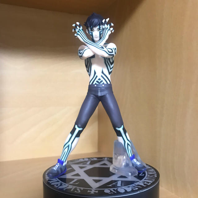 みんなのくじ 人修羅フィギュアの通販 by shop｜ラクマ