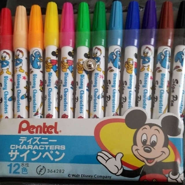 ペンテル ディズニー水性サインペン 12色の通販 by キキ's shop｜ラクマ