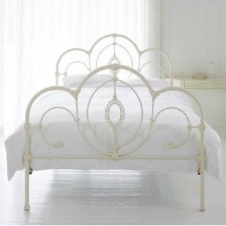 LAURA ASHLEY（ベッド/マットレス）のフリマアイテム一覧