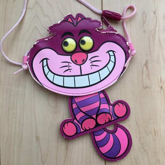 ふしぎの国のアリス - チェシャ猫 パスケースの通販 by みにっコ's