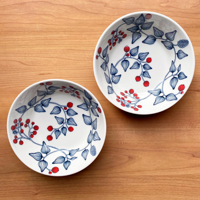 ARABIA - ARABIA Runo フロストベリー ボウル 2個セットの通販 by