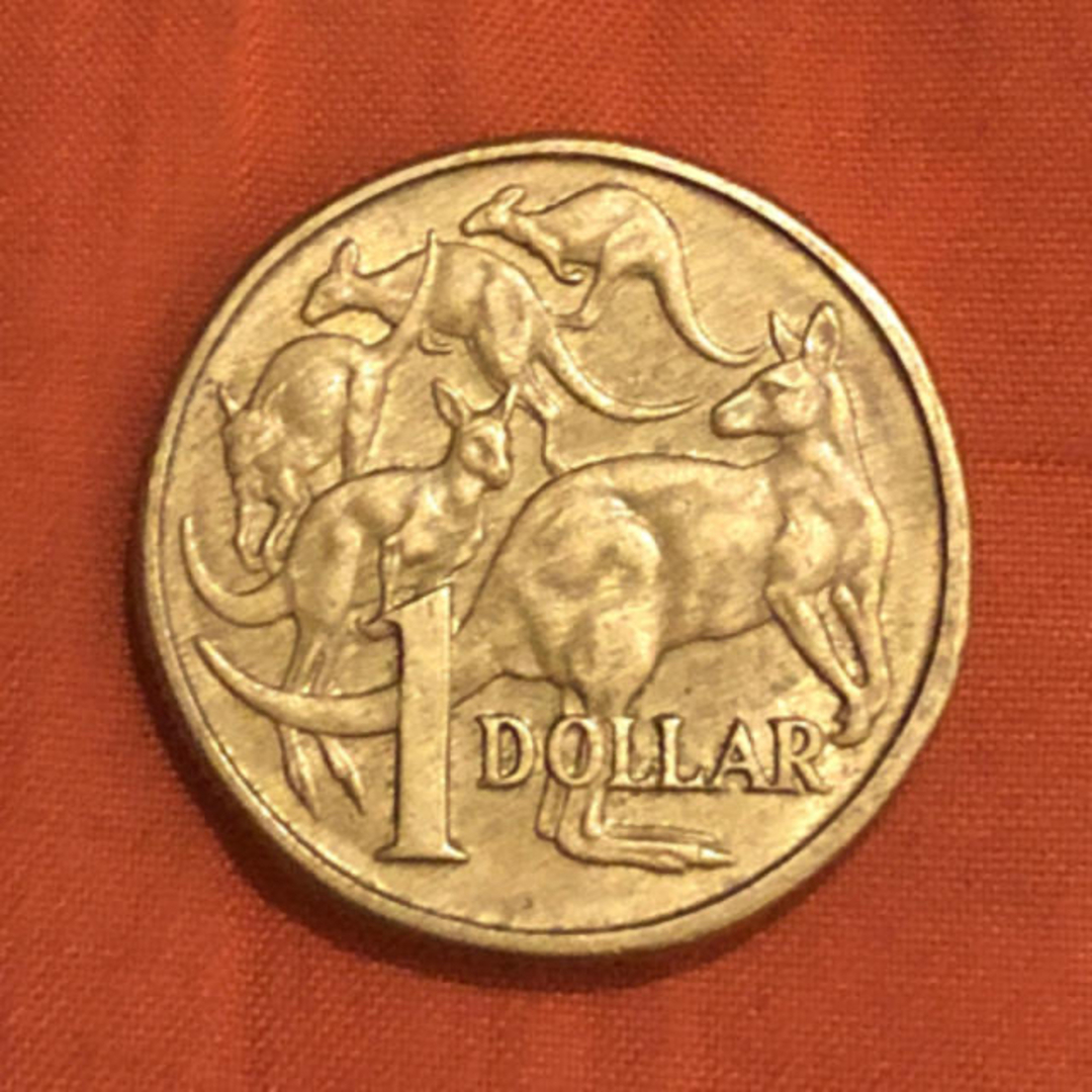 オーストラリア 1ドル 1984年 カンガルーの通販 by 蒼星※現在発送不可
