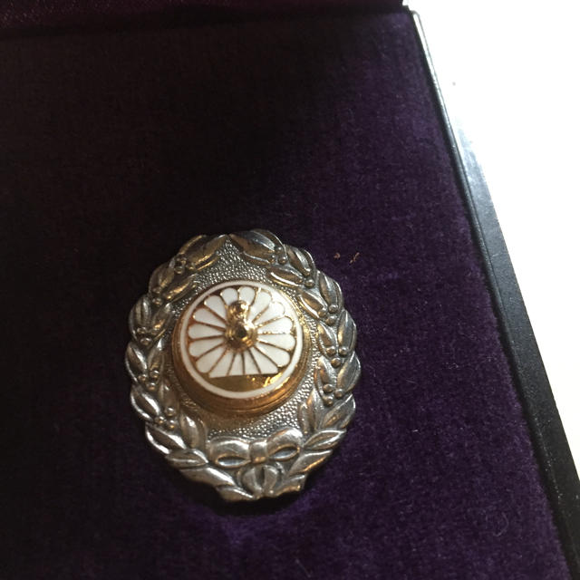 国鉄 純銀製 ケース入 バッジ 日本国有鉄道 功績章の通販 by