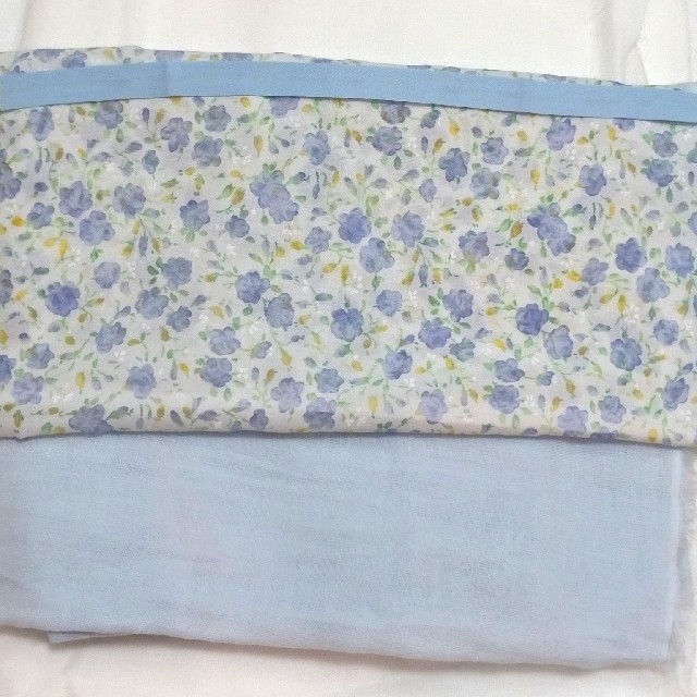 送料無料】ブルー小花の2点セット♡ふりふりワンピース風スタイ&ベビー