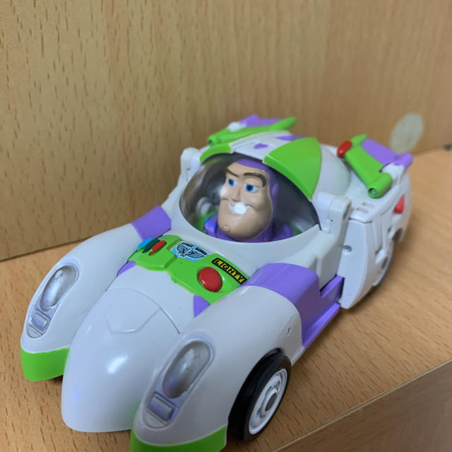Disney - トイ・ストーリー バズ・ライトイヤー トランスフォーム