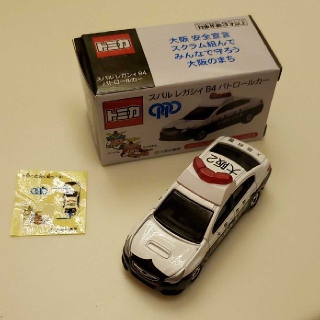 トミカ 大阪府警レガシィB4 パトカーの通販 by たつ's shop｜ラクマ