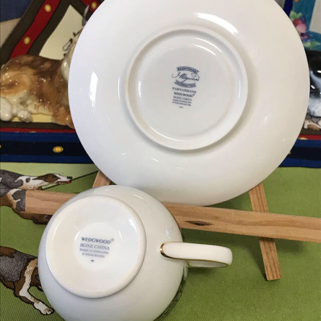 084 ウェッジウッド大皿2客中皿4客未使用