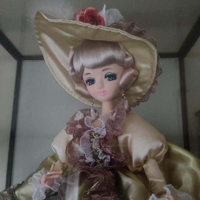 かわいい フランス人形 ガラスケース入り 昭和レトロの通販 by