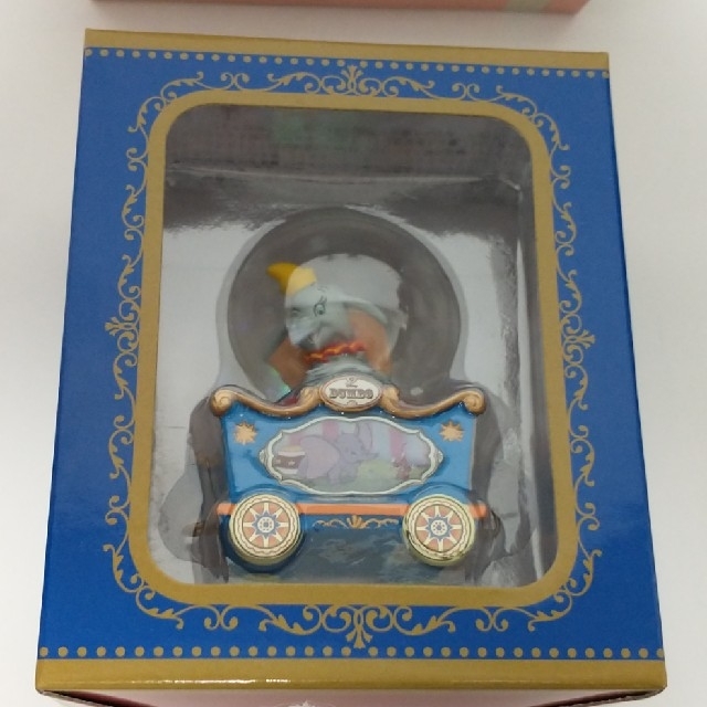 Disney - 【完売】 ダンボ スノードーム ディズニー スノーグローブ