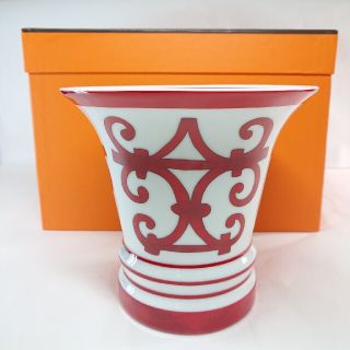 HERMES（花瓶）のフリマアイテム一覧