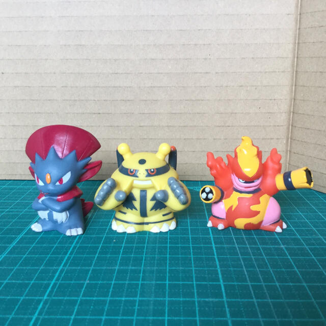 ポケモン - ポケモンキッズ 指人形 3体 マニューラ エレキブル