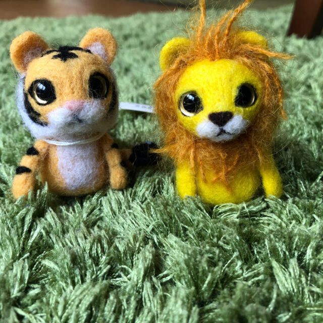 羊毛フェルト作品2個セット(ライオンとトラ)の通販 by すもも's shop