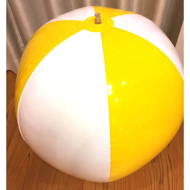 ビーチボール 日本製 70cm イエローの通販 by トミー's shop｜ラクマ