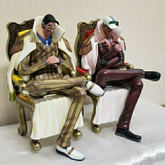 BANPRESTO - ワンピース アーカイブコレクション フィギュア 三大将 赤