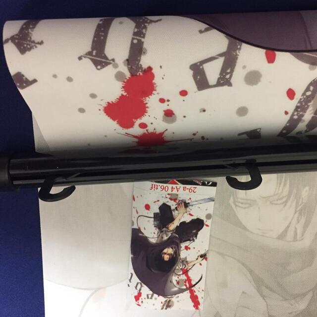 進撃の巨人】リヴァイ ミニタペストリー A【悔いなき選択】⑦の通販 by