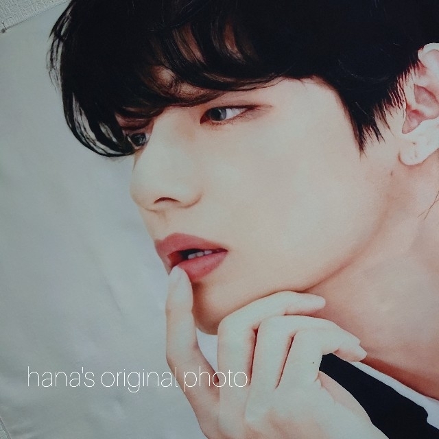 防弾少年団(BTS) - ✳️ BTS テヒョン テテ V 黒スーツ タペストリー