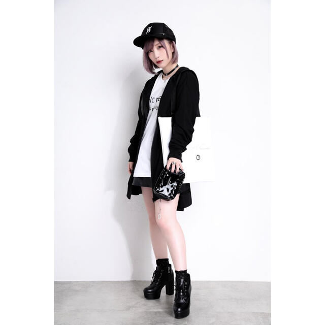 HELLCATPUNKS - ReoNa グッズ Hello, UnHAPPY. ポーチの通販 by のん's