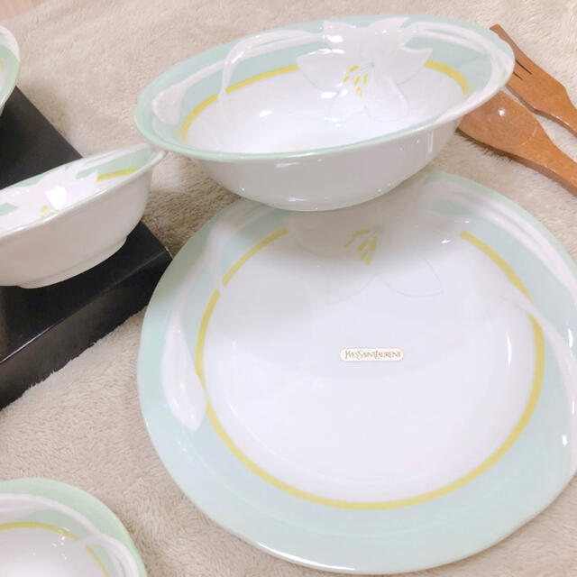 SAINT LAURENT - 新品YSLイヴ・サンローランオードブル大皿サラダ