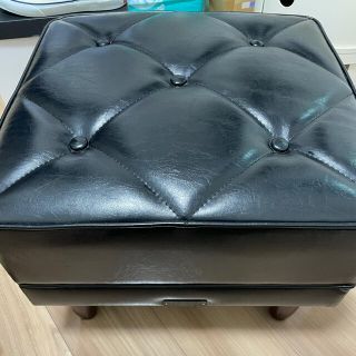 カリモク家具（オットマン）のフリマアイテム一覧