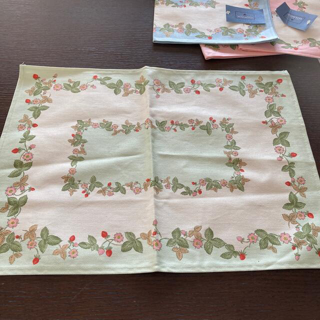 WEDGWOOD - 専用 ランチョンマット WEDGWOOD の通販 by miumiu612jp's