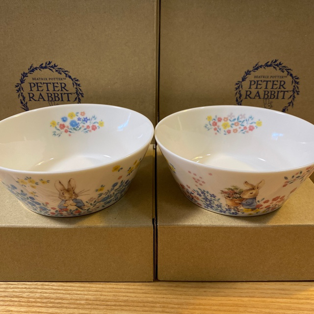 ピーターラビット パスタカレー皿 サラダボウル ダイソーキャンペーン