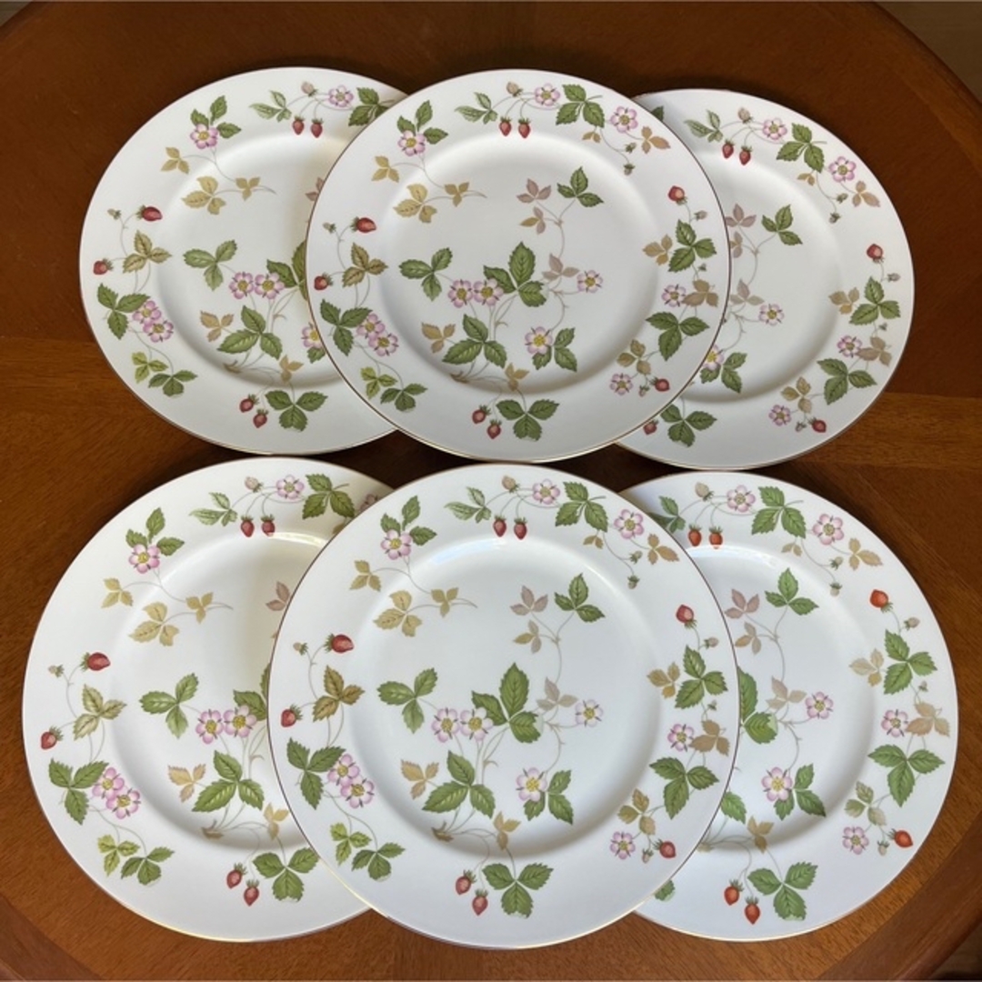 WOOD WOOD - 【黒壺美品】ウェッジウッド☆ワイルドストロベリー