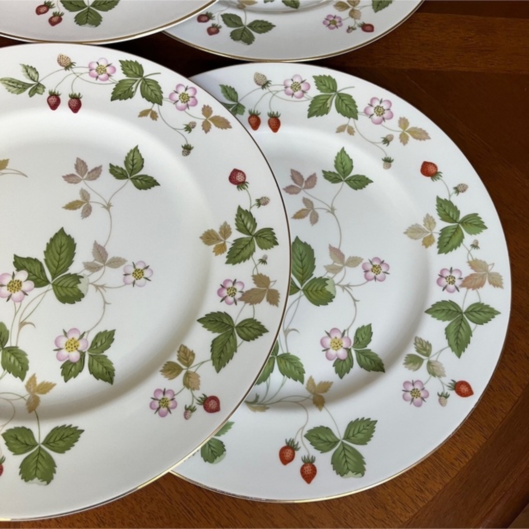 WOOD WOOD - 【黒壺美品】ウェッジウッド☆ワイルドストロベリー