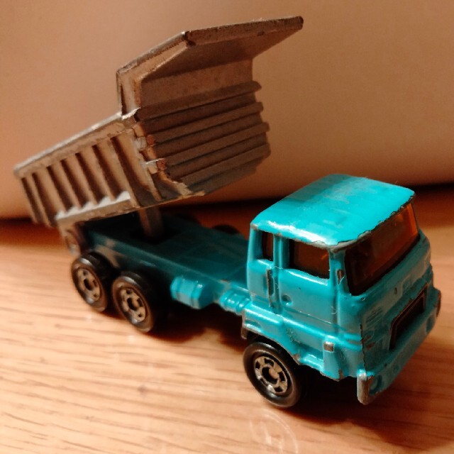 Takara Tomy - トミカ No.73 いすゞオフロードダンプ レアの通販 by き