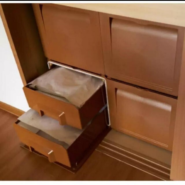 Tupperwareタッパーウェアスーパーチェストディープ 収納 押入れ 密閉