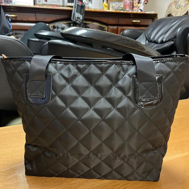 CHANEL - CHANELノベルティ キルティングトートバッグの通販 by