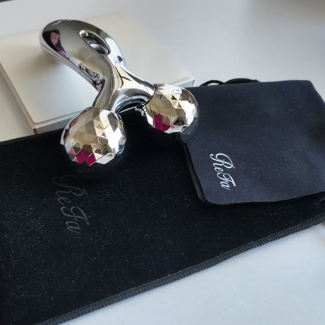 ReFa - リファ カラットの通販 by りりぃ's shop｜リファならラクマ