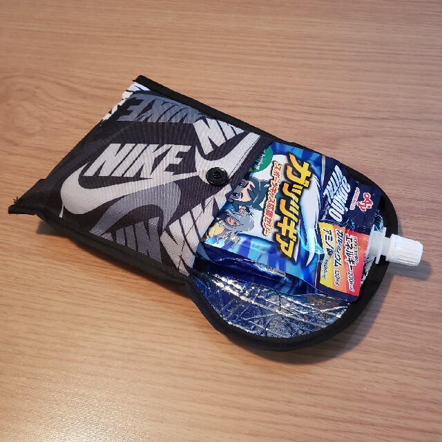 パウチ飲料ケース パウチケース 保冷ケースの通販 by のん's shop｜ラクマ