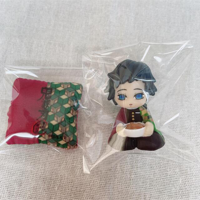 BANDAI - 鬼滅の刃 冨岡義勇 LIT フィギュア 鮭大根 ソフビ