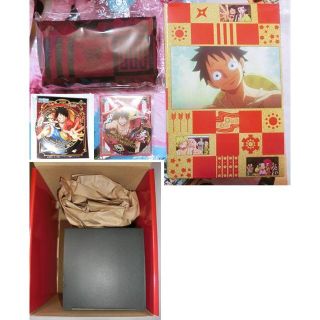 バラ可 ONE PIECE ワンピース 海賊袋 2021 輩缶バッジ ルフィ 紅の通販