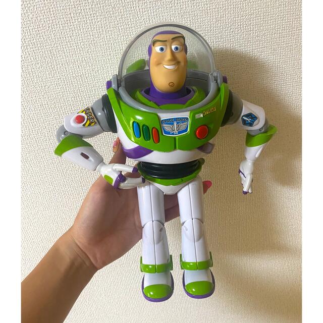 トイ・ストーリー - バズ・ライトイヤーのおもちゃの通販 by miii-♡'s