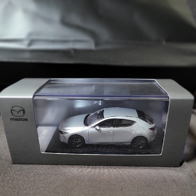 マツダ - MAZDAミニカー MAZDA3 FASTBACK ソニックシルバーの通販 by
