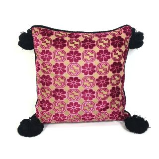 GUCCI（クッション）のフリマアイテム一覧