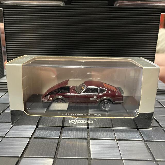 新品未展示品 京商 1/43 日産 フェアレディ240ZG マルーンの通販 by