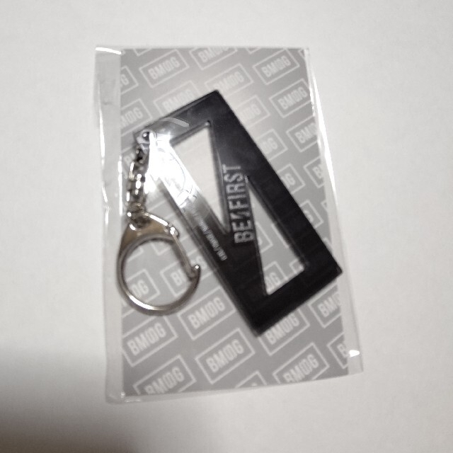 THE FIRST - BE:FIRST 公式 キーホルダー ダークの通販 by 37｜ザ