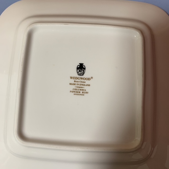 WEDGWOOD - ウェッジウッド コロンビア パウダールビー bbスクエア