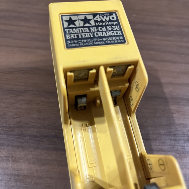 タミヤ ニカドバッテリー単3型充電器の通販 by shop｜ラクマ