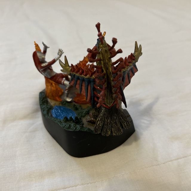 ウルトラ怪獣戯画 ゾフィーが死んだ！タロウも死んだ！の通販 by 枝