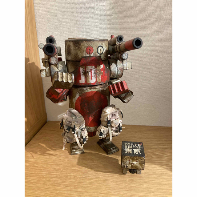 threeA WWR JDF Large Martin and Square