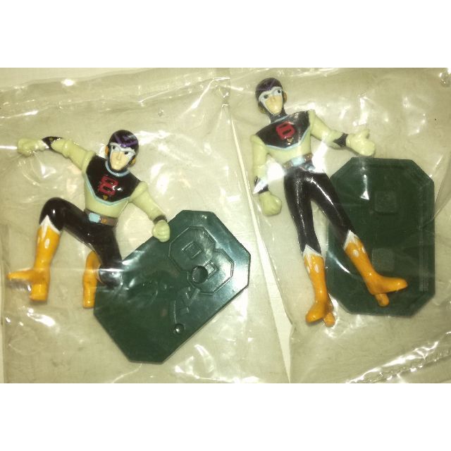 レア】エイトマン完全復刻版リアルフィギュア全4種＋丸美屋フィギュア