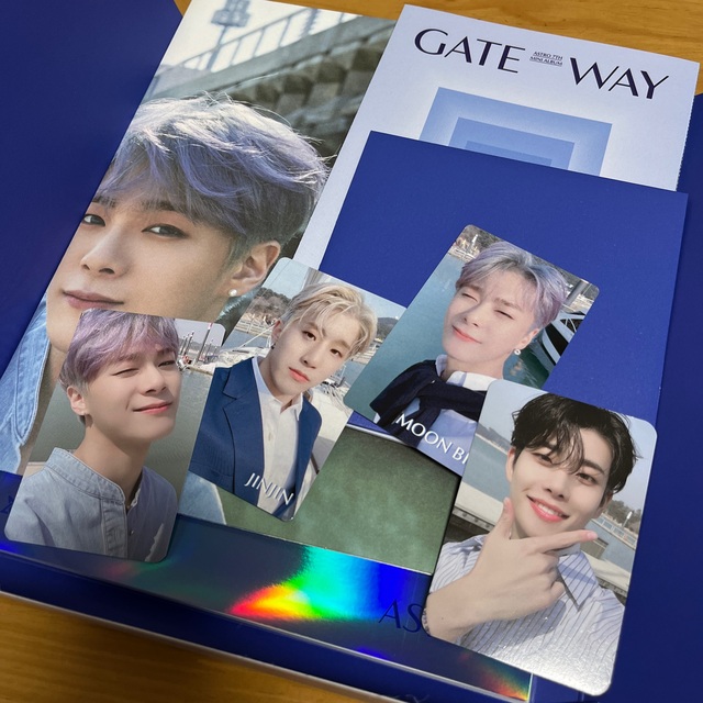 ASTRO「Gateway: 7th Mini Album」の通販 by y's shop（トレカ複数購入