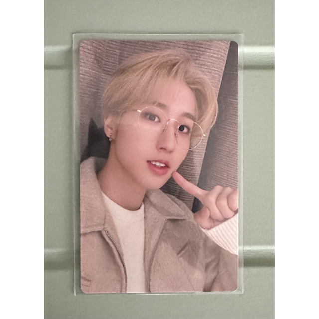 スキズ ハン メガネ 会場限定トレカ(2月26日) 京セラドームの通販 by