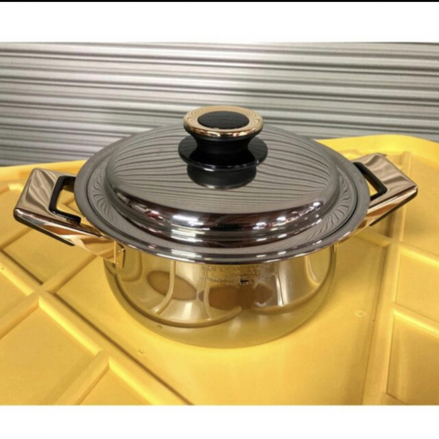 TupperwareBrands - 未使用 タッパーウェア 深鍋 19cm レインボー