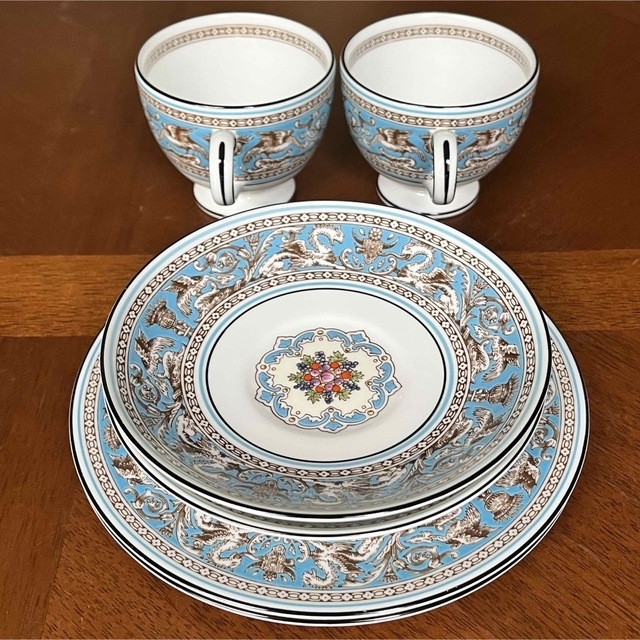 WEDGWOOD - 【黒壺美品】ウェッジウッド☆フロレンティーンターコイズ