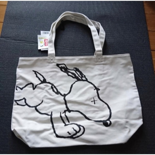 カウズ スヌーピー ユニクロ トートバッグ 4種 kaws UNIQLO の通販 by